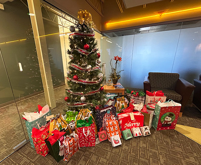 Lemberg Electric Company, Inc. | Holiday Donations
