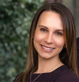 Carrie MacIntosh Headshot